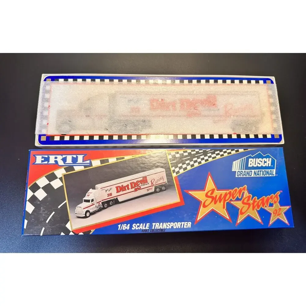 ERTL Vintage 1992 Ltd Ed. 1/64 #36 KENNY WALLACE DIRT DEVIL Hauler